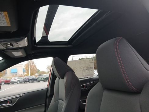 New 2025 Toyota RAV4 SE image 8