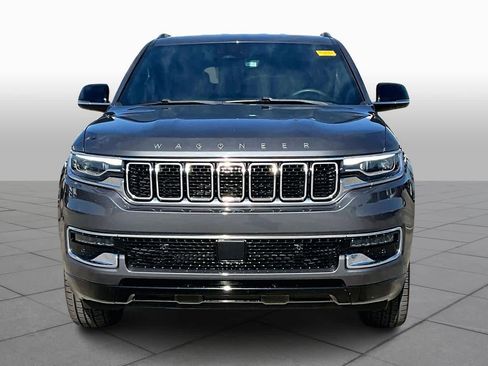 Used 2023 Jeep Wagoneer 2WD image 6