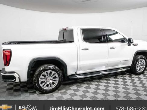 Used 2025 GMC Sierra 1500 Denali w/ Technology Package AWD/4WD image 2