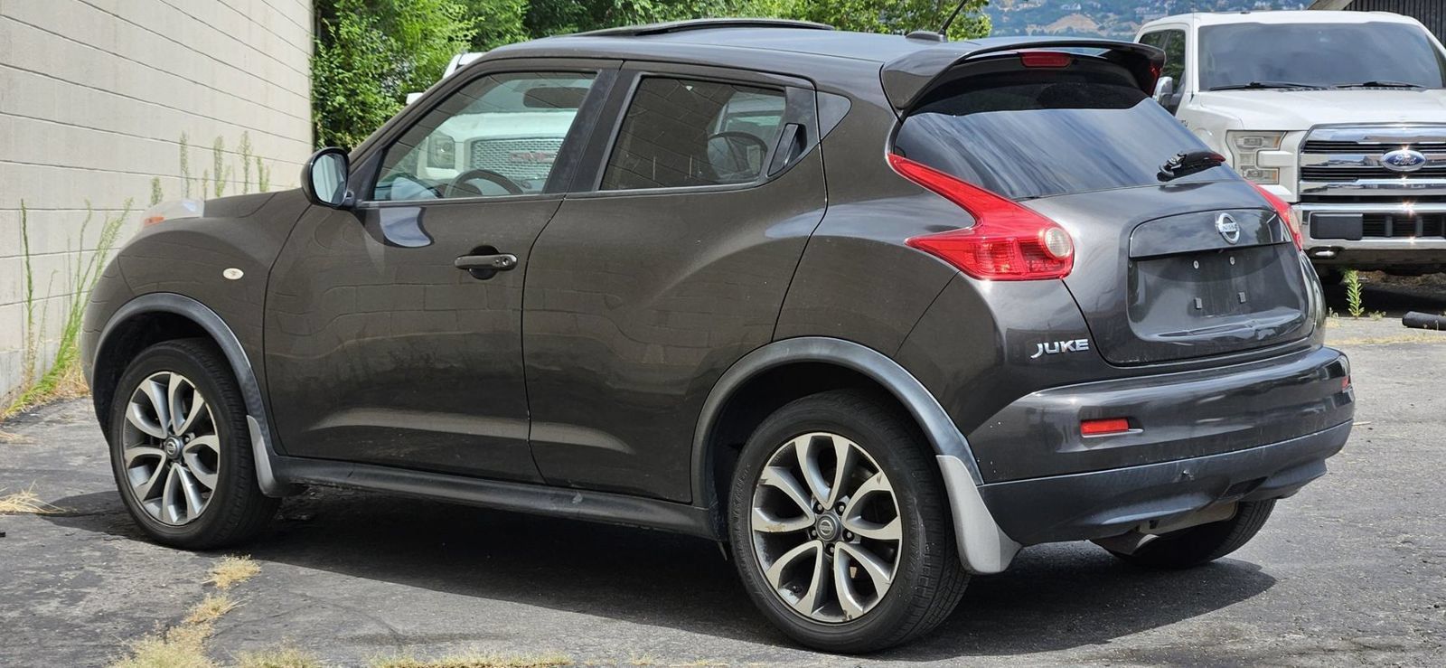 Used 2013 Nissan Juke SV w/ Sport Pkg AWD/4WD image 3