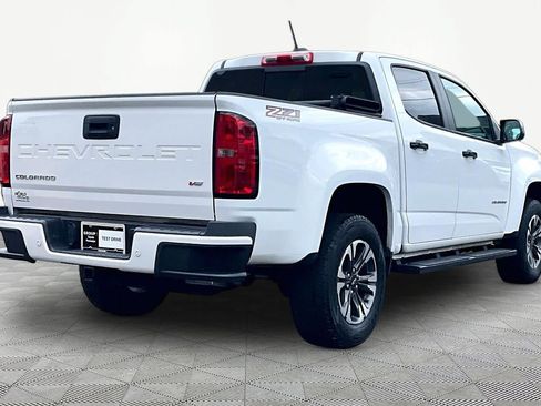 Used 2022 Chevrolet Colorado Z71 AWD/4WD image 13