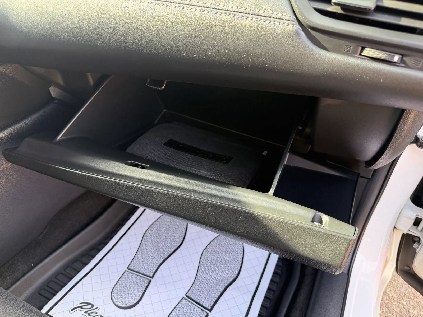 Used 2019 Honda Insight LX image 22