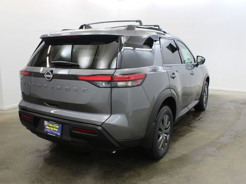 New 2026 Nissan Pathfinder SV FWD image 5