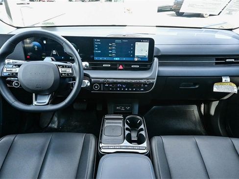 Certified 2025 Hyundai Ioniq 5 SEL image 14