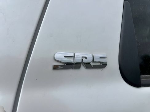 Used 2022 Toyota Sequoia SR5 AWD/4WD image 5