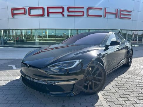 Used 2022 Tesla Model S image 1