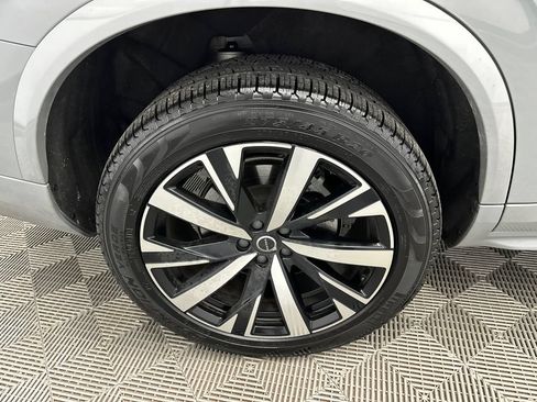 Used 2025 Volvo XC90 B5 Core w/ Protection Package AWD/4WD image 20
