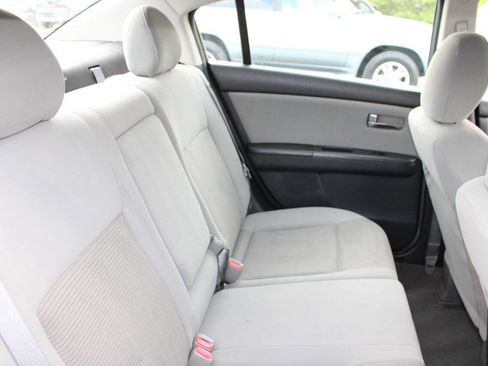Used 2011 Nissan Sentra 2.0 SR w/ Convenience Pkg FWD image 16