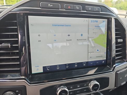 Used 2022 Ford F250 Lariat w/ Tremor Off-Road Package image 21