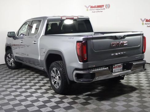 Used 2025 GMC Sierra 1500 SLT AWD/4WD image 15