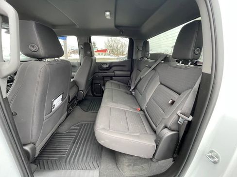 Used 2023 Chevrolet Silverado 1500 Custom Trail Boss w/ LPO, Dark Essentials Package image 15