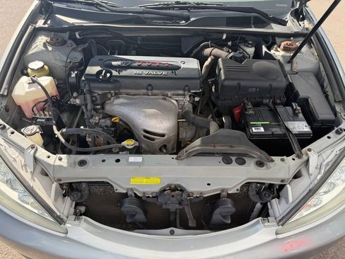 Used 2006 Toyota Camry XLE FWD image 25
