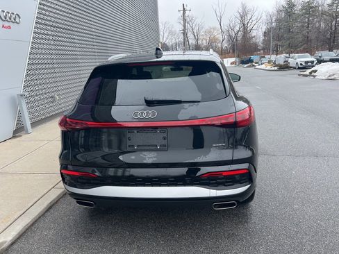 Used 2025 Audi Q5 Premium Plus w/ Premium Plus image 25