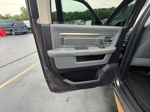 Used 2016 RAM 1500 Big Horn AWD/4WD image 28