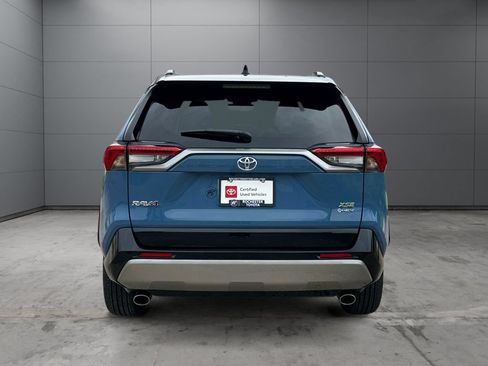Certified 2025 Toyota RAV4 XSE AWD/4WD image 4