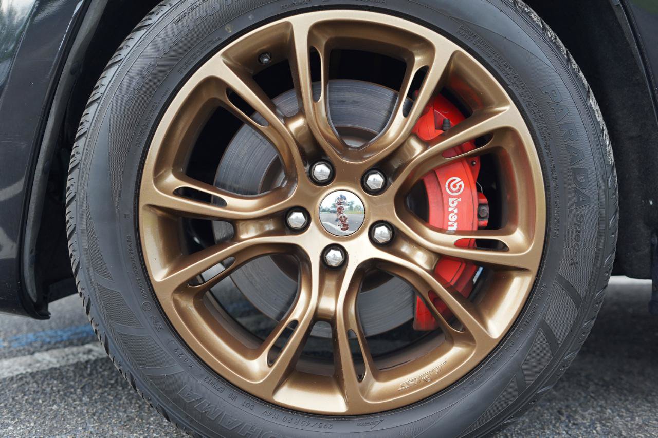 Used 2014 Jeep Grand Cherokee SRT AWD/4WD image 7
