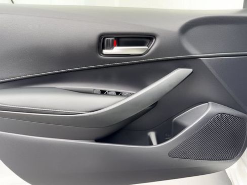 Used 2022 Toyota Corolla SE FWD image 13