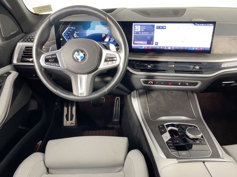 Certified 2024 BMW X5 sDrive40i w/ M Sport Package image 4