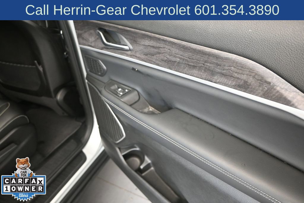 Used 2025 Jeep Grand Cherokee L Limited RWD image 21