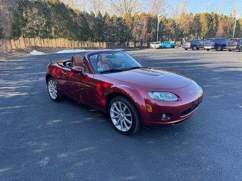 Used 2007 MAZDA MX-5 Miata Grand Touring w/ Premium Pkg image 12