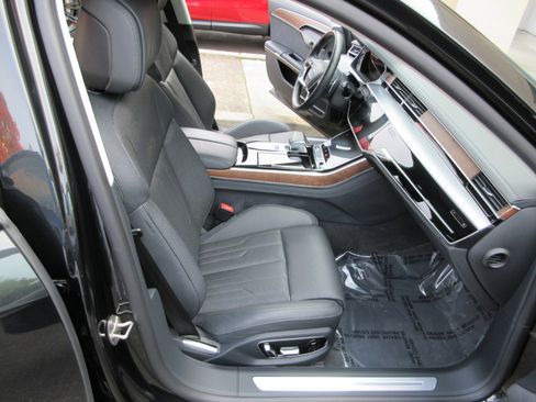 Used 2022 Audi A8 L 3.0T image 22