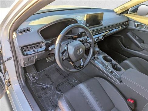 Used 2023 Honda Civic Sport image 10