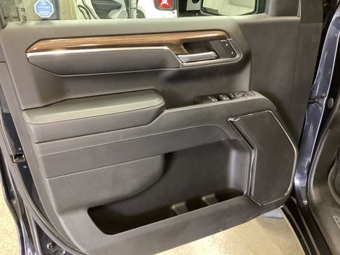 Used 2023 Chevrolet Silverado 1500 RST w/ Protection Package image 10