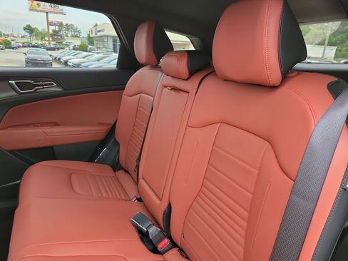 New 2026 Kia Sportage SX Prestige AWD/4WD image 11