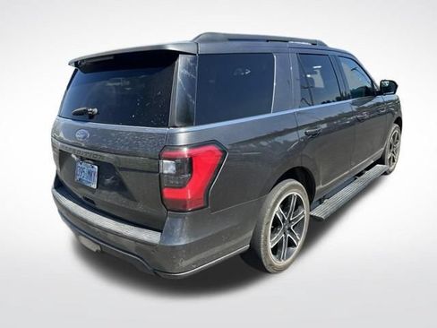 Used 2020 Ford Expedition Limited w/ Equipment Group 303A AWD/4WD image 2