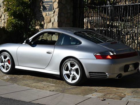 Used 2003 Porsche 911 Carrera 4S image 5