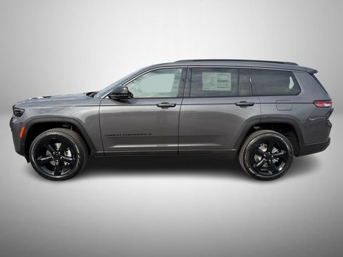 New 2026 Jeep Grand Cherokee L Limited w/ Limited Altitude Package image 5