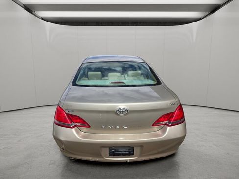 Used 2007 Toyota Avalon XLS FWD image 12