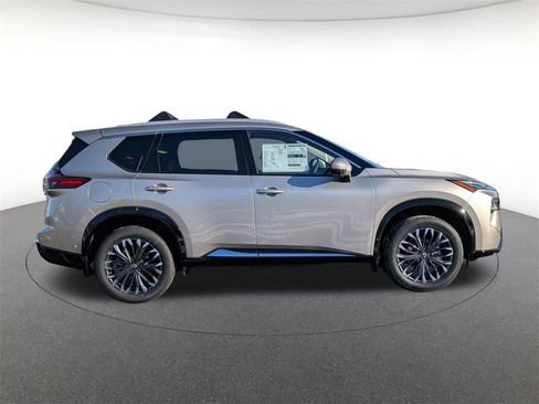 New 2026 Nissan Rogue Platinum w/ Platinum Premium Package image 4