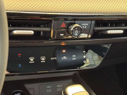 New 2026 Nissan Kicks SR FWD image 28