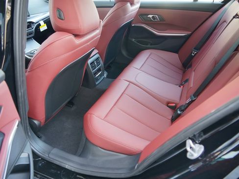 New 2026 BMW 330i Sedan w/ Convenience Package RWD image 19
