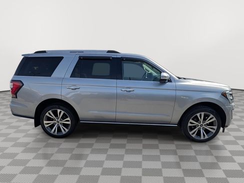 Used 2021 Ford Expedition Limited AWD/4WD image 6