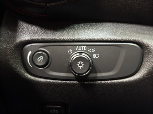 Used 2019 Chevrolet Blazer RS w/ LPO, Floor Liner Package image 41