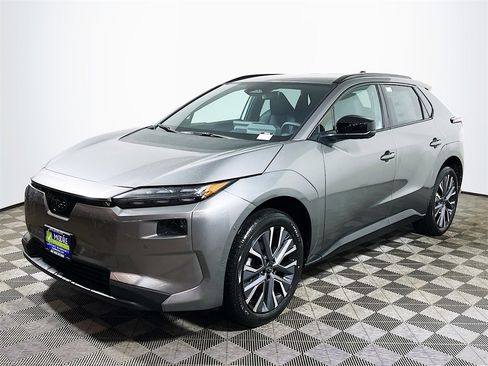 New 2026 Subaru Solterra Limited image 4