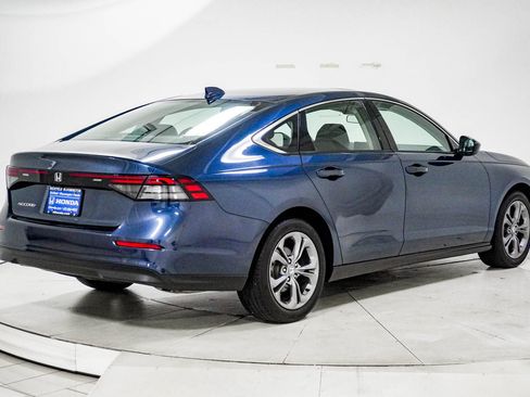 Used 2024 Honda Accord EX image 11