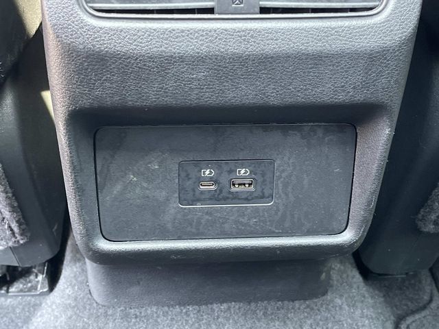 Used 2023 Nissan Rogue SV w/ SV Premium B Package AWD/4WD image 16