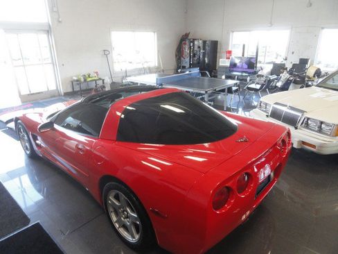 Used 1997 Chevrolet Corvette Coupe w/ Roof Pkg RWD image 6