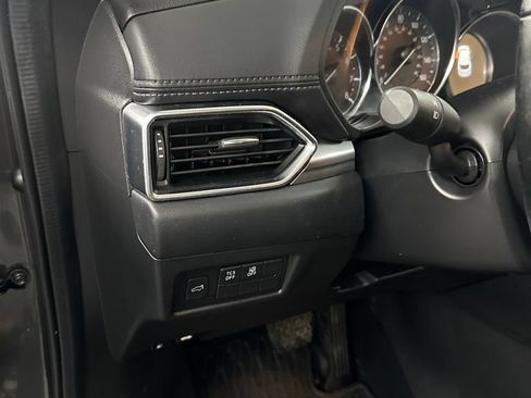 Used 2018 MAZDA CX-5 Touring w/ Preferred Equipment Package AWD/4WD image 15