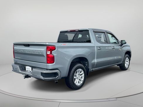 Used 2023 Chevrolet Silverado 1500 LT AWD/4WD image 3