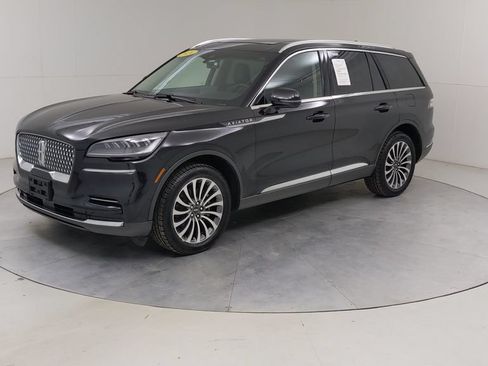 Used 2024 Lincoln Aviator Reserve AWD/4WD image 21