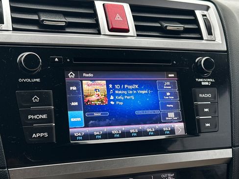 Used 2019 Subaru Outback 2.5i image 17