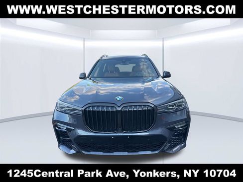 Used 2020 BMW X7 xDrive40i w/ M Sport Package AWD/4WD image 2