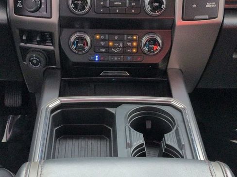 Used 2021 Ford F250 Platinum w/ FX4 Off-Road Package AWD/4WD image 19