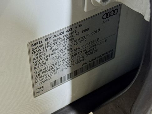 Used 2019 Audi Q7 2.0T Premium w/ Cold Weather Package image 30