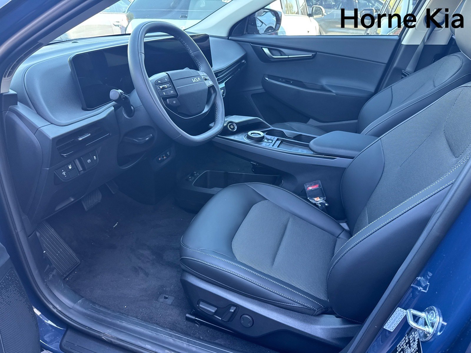 New 2026 Kia EV6 Light RWD image 10