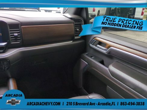 Certified 2024 Chevrolet Silverado 2500 High Country w/ Technology Package AWD/4WD image 17